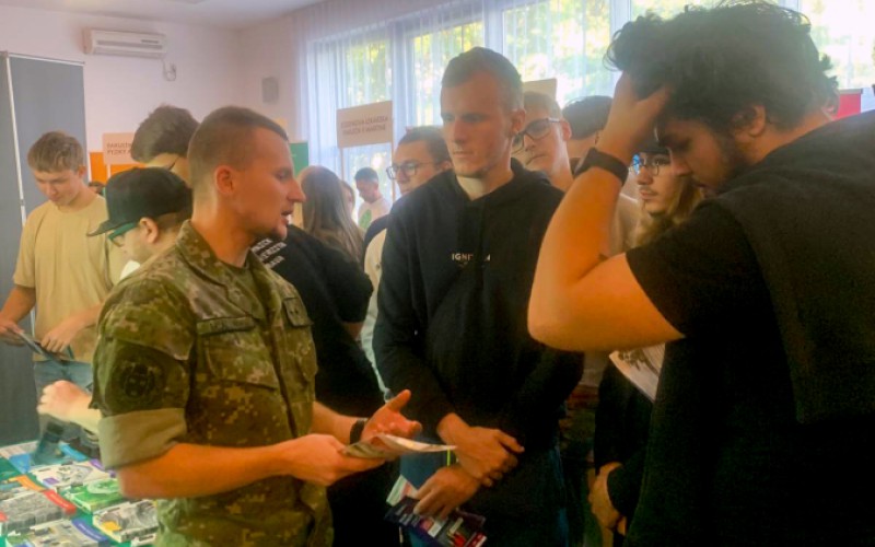 Študenti  úspešne propagujú AOS na výstavách a veľtrhoch vysokoškolského vzdelávania