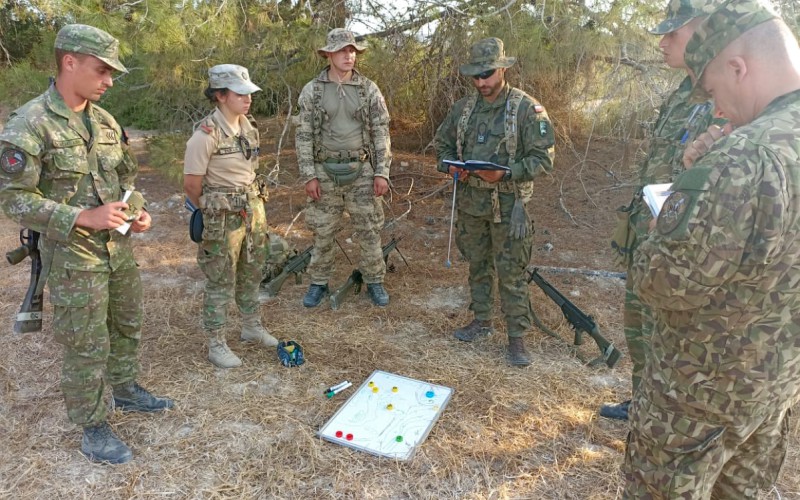 Kadeti AOS na medzinárodnom vojenskom výcviku na Cypre