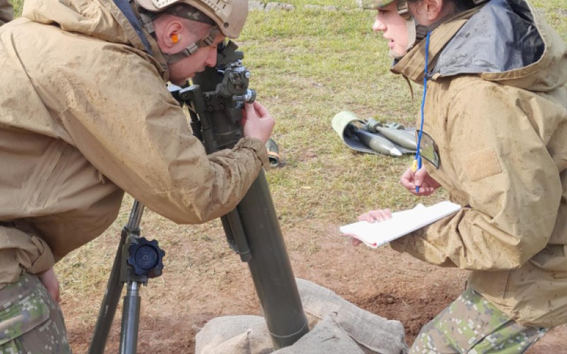 Bojové školské streľby delostrelcov