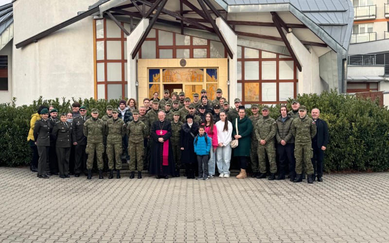 Stretnutie mladých s vojenským ordinárom Františkom Rábekom