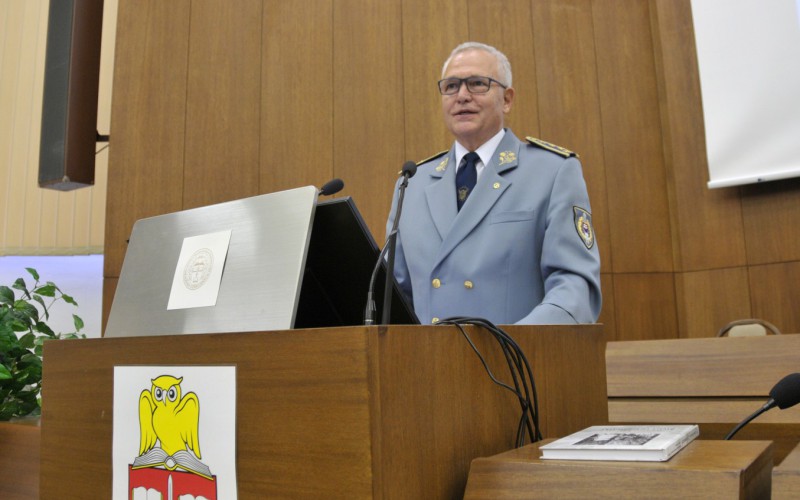 Na AOS bola do života uvedená publikácia o snúbenici M. R. Štefánika- Giuliana Benzoni : Život  rebelantky