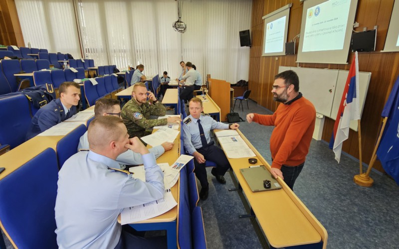 Simulačné centrum AOS v prospech bezpečnosti v spoločnom vzdušnom priestore SR