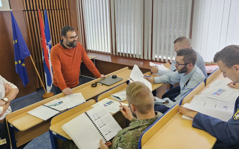 Simulačné centrum AOS v prospech bezpečnosti v spoločnom vzdušnom priestore SR