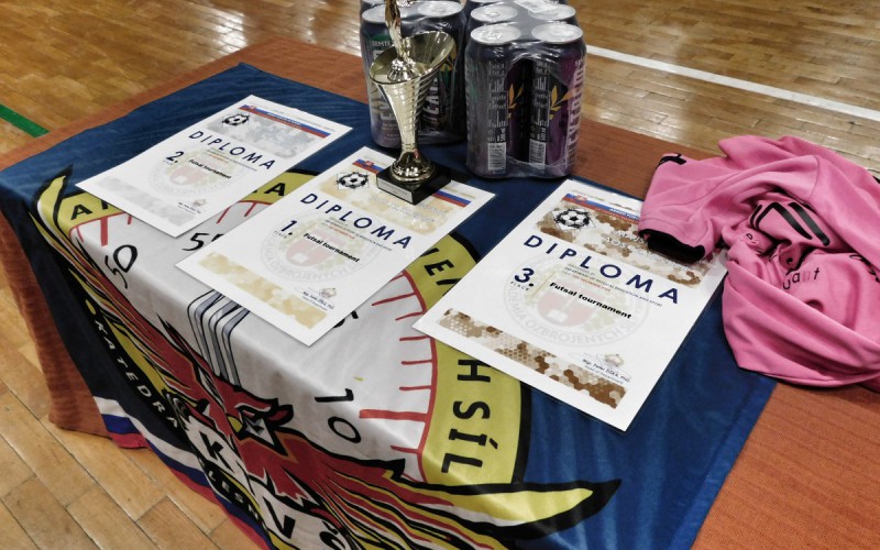 Majstrovstvá AOS vo Futsale: Športová súťaž plná napätia a fair-play