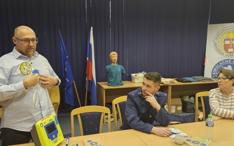 Simulačné centrum organizovalo kurz pomoci pri leteckých nešťastiach