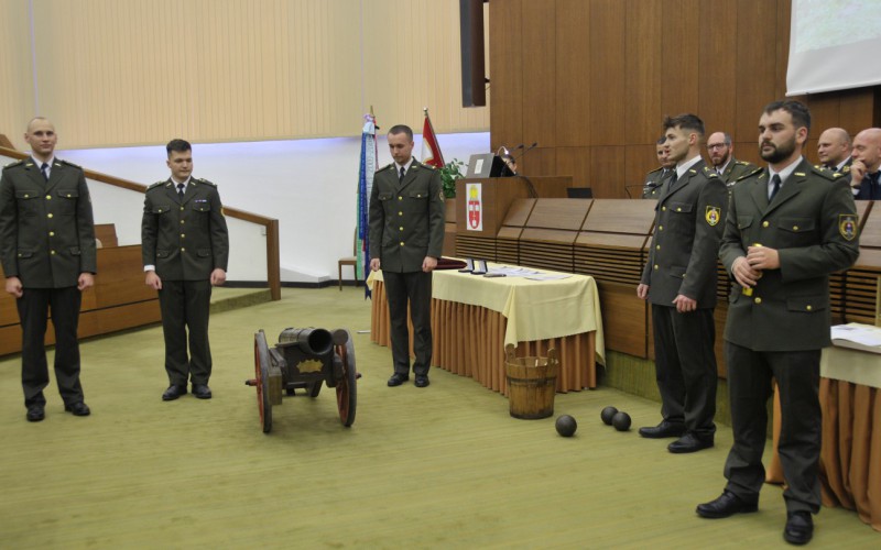 Delostrelecké tradície na Akadémii ozbrojených síl