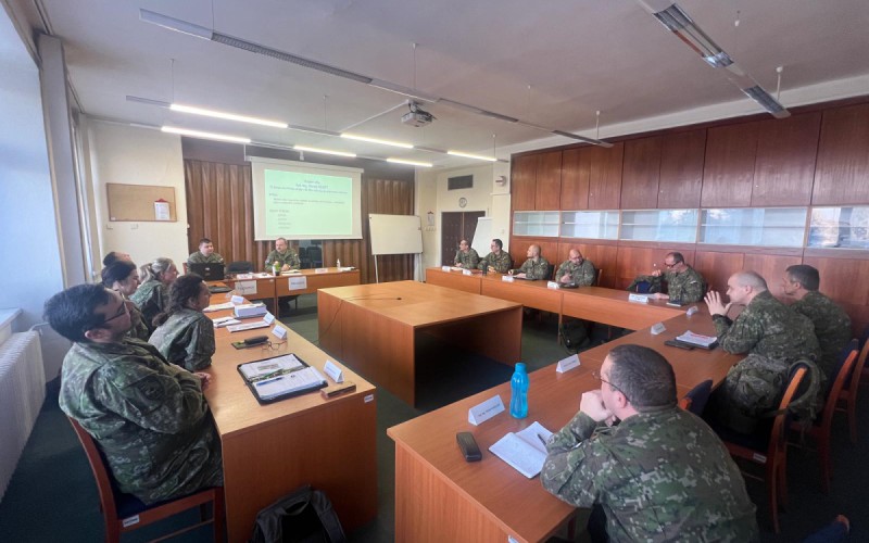 Otvoril sa 30. základný veliteľsko-štábny kurz