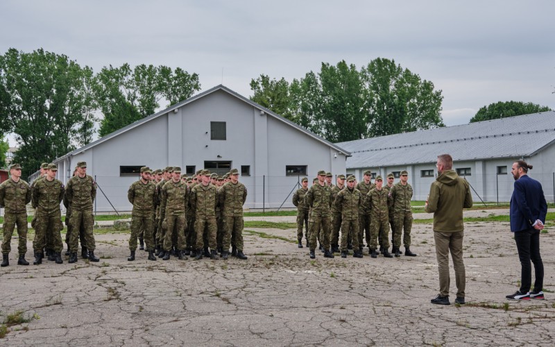 Kadeti AOS navštívili Múzeum holokaustu v Seredi