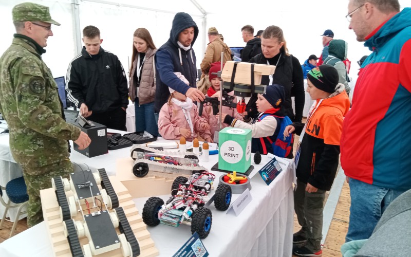 Celoštátne oslavy 80. výročia ukončenia 2. svetovej vojny s účasťou AOS