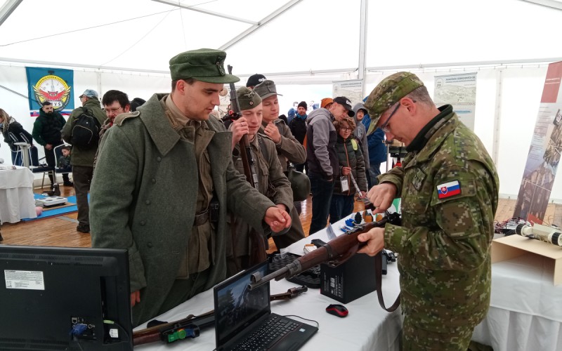 Celoštátne oslavy 80. výročia ukončenia 2. svetovej vojny s účasťou AOS