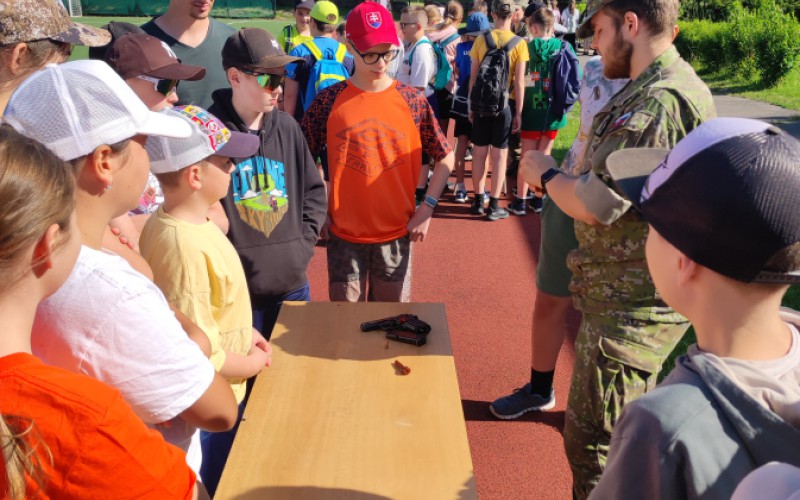 Výchovno-vzdelávacie cvičenie s kadetmi AOS