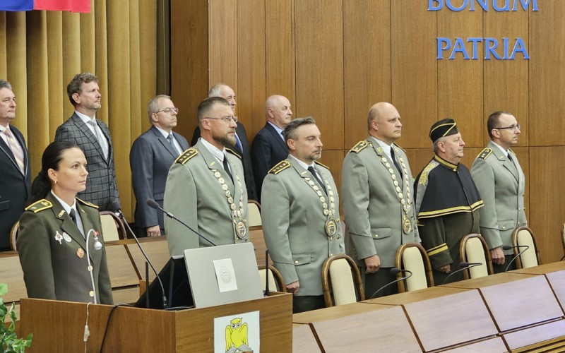 Slávnostné odovzdávanie bakalárskych diplomov na AOS