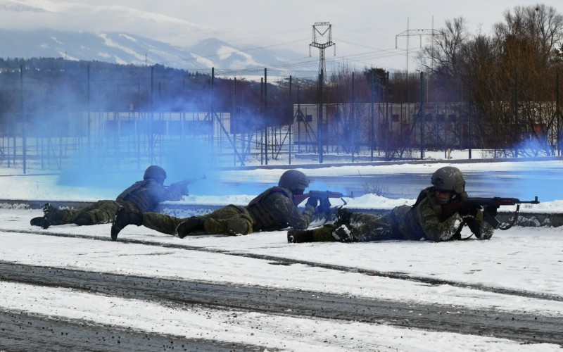Deň otvorených dverí na AOS prilákal desiatky stredoškolákov