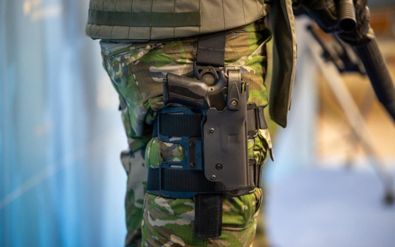 Nové poľné uniformy pre profesionálov vznikali v spolupráci s AOS