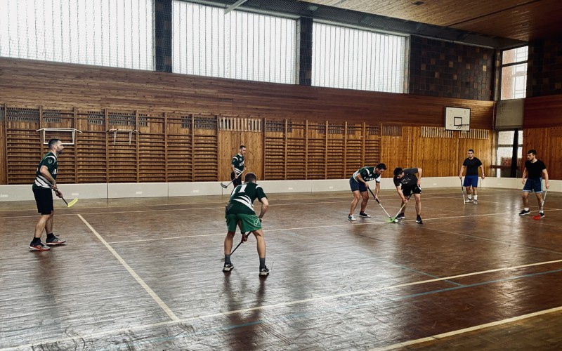 Majstrovstvá AOS vo florbale