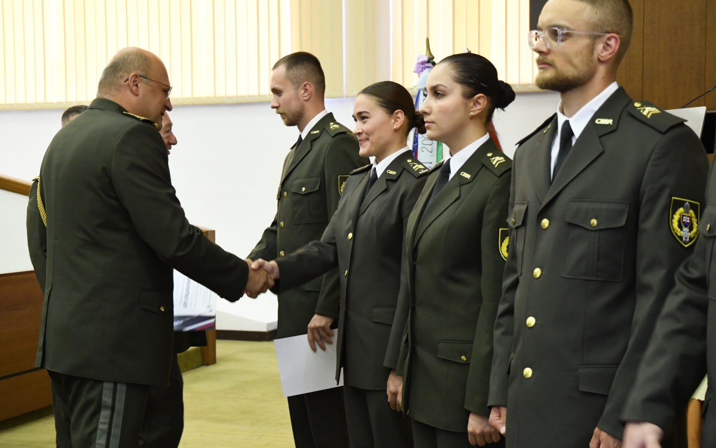 Slávnostné vyradenie delostrelcov