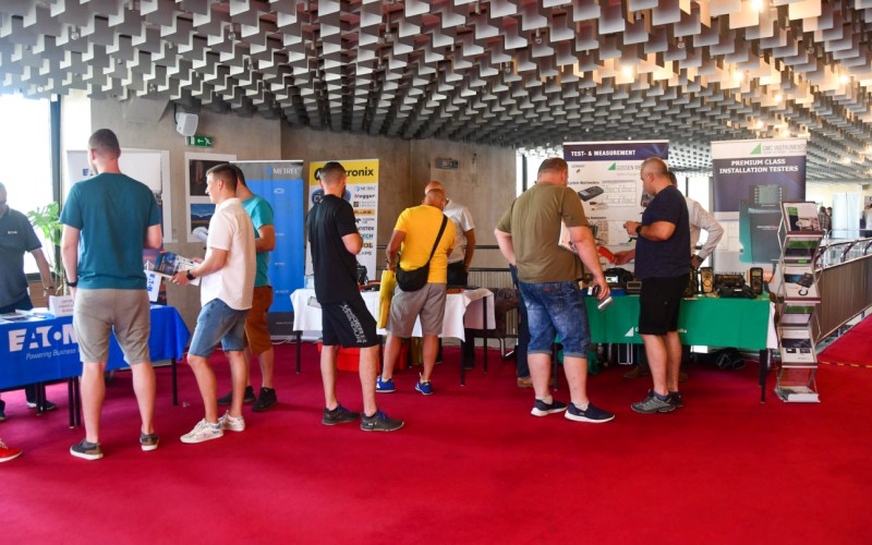 Elektrotechnikov vzdelávajú už tri desaťročia