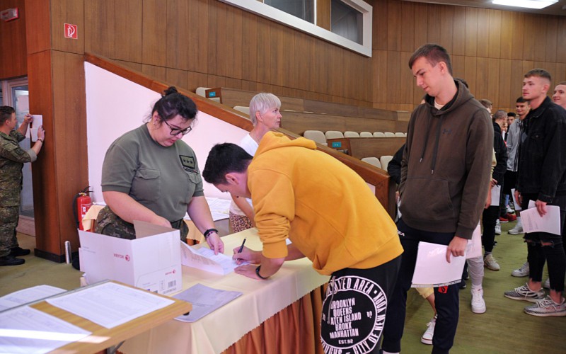 Nástup nových kadetov na AOS