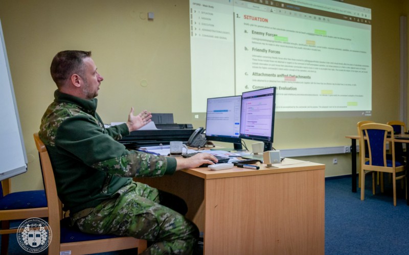 Pilotné kurzy hC2 Command