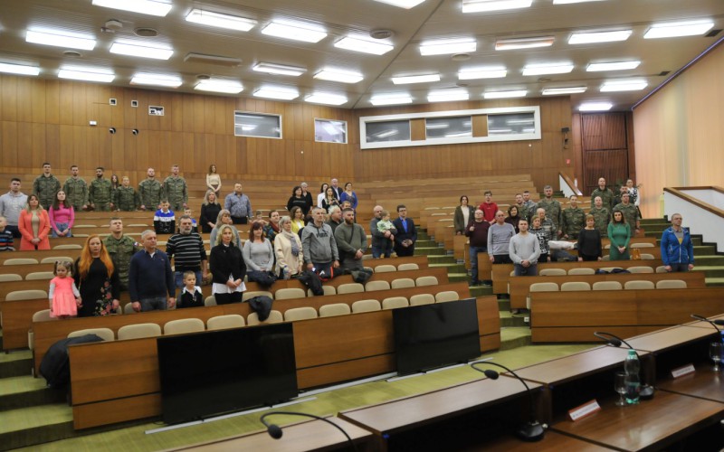 Dôstojnícky zbor OS SR posilní 23 nových absolventov