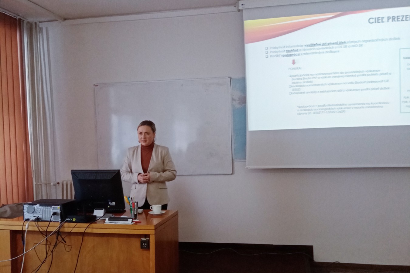 Návšteva zamestnancov sekcie ľudských zdrojov MO SR v AOS