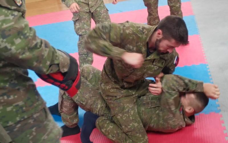 Kadeti získali 1. stupeň kurzu boja zblízka