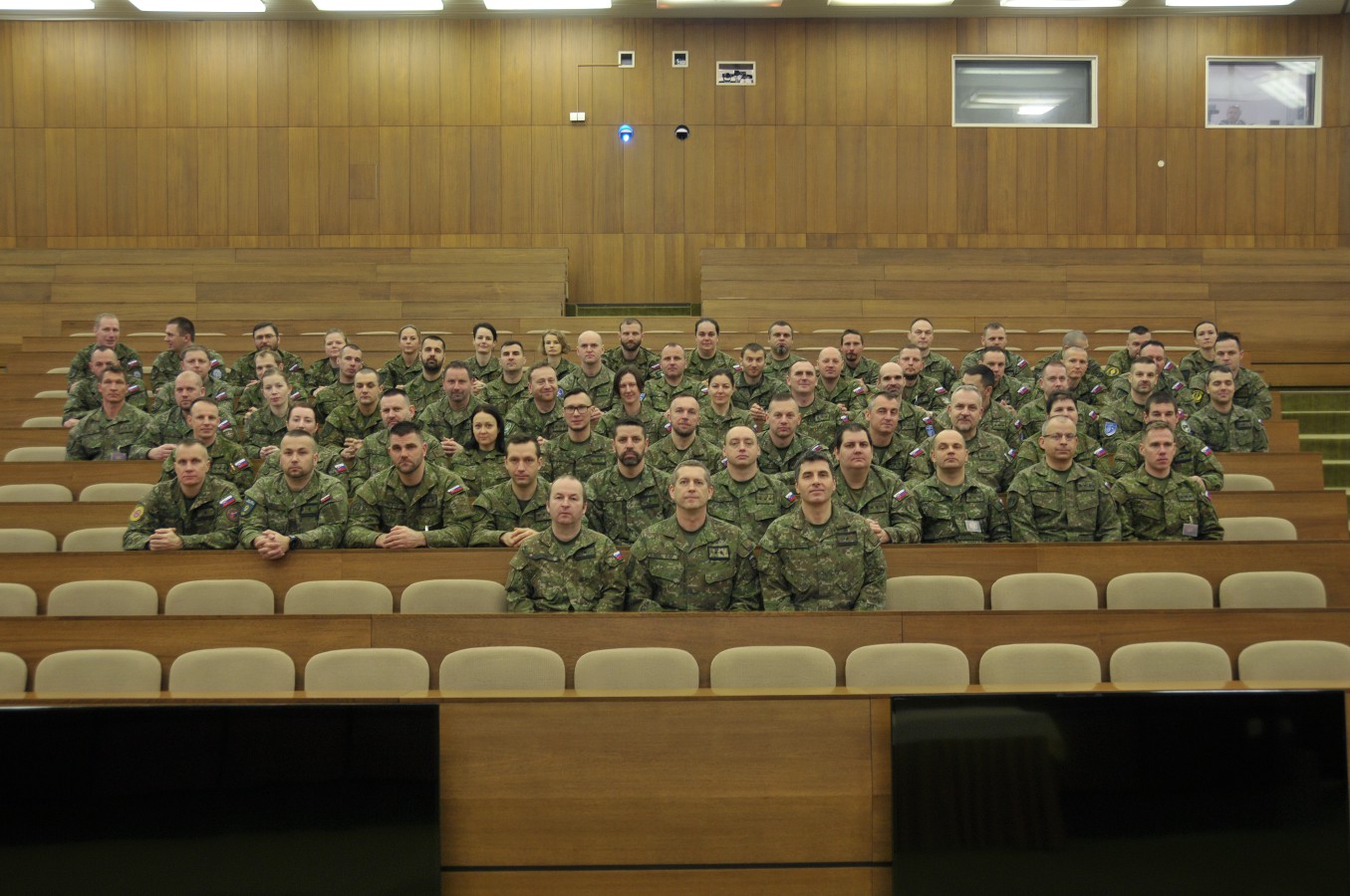 Otvorili sme 28. základný veliteľsko-štábny kurz