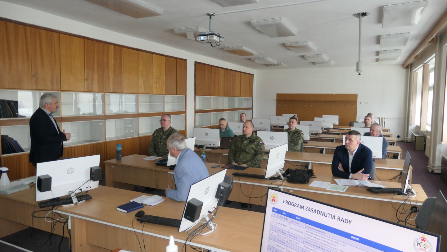 Zasadnutie Rady pre študijný program EZS