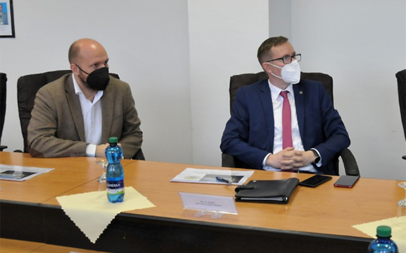 Minister obrany navštívil Akadémiu ozbrojených síl