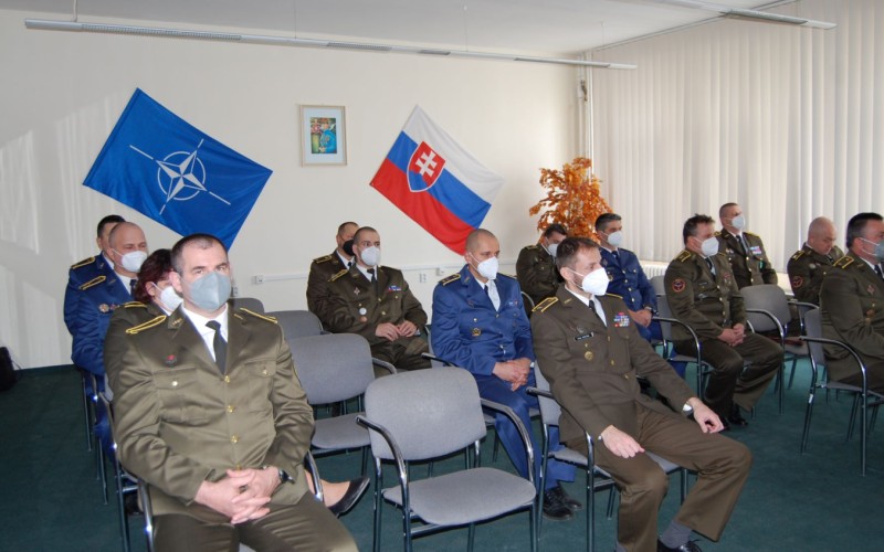 19. vyšší veliteľsko-štábny kurz bol úspešne ukončený