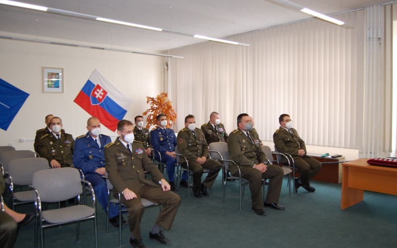 19. vyšší veliteľsko-štábny kurz bol úspešne ukončený