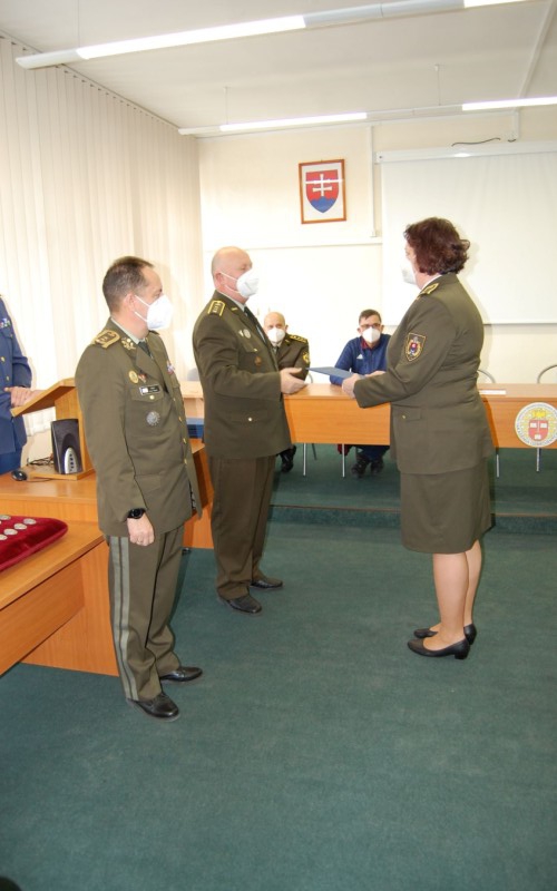 19. vyšší veliteľsko-štábny kurz bol úspešne ukončený