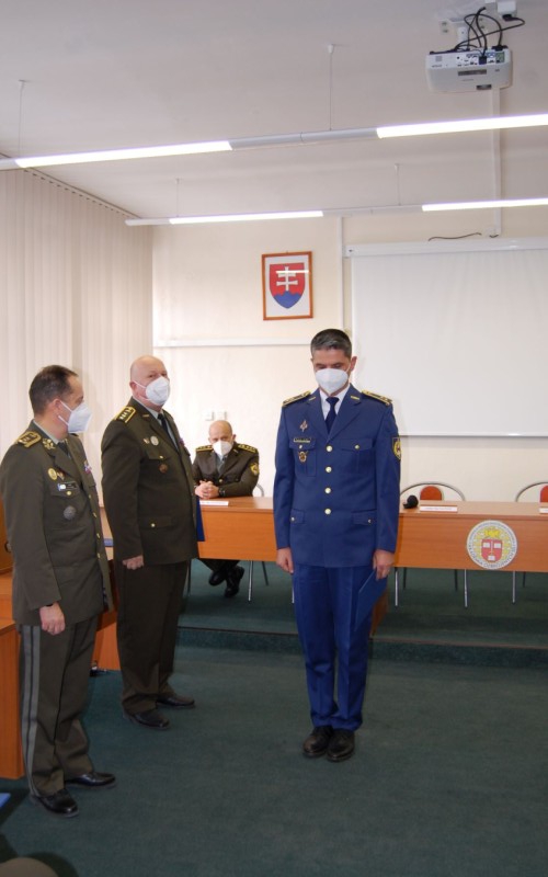 19. vyšší veliteľsko-štábny kurz bol úspešne ukončený