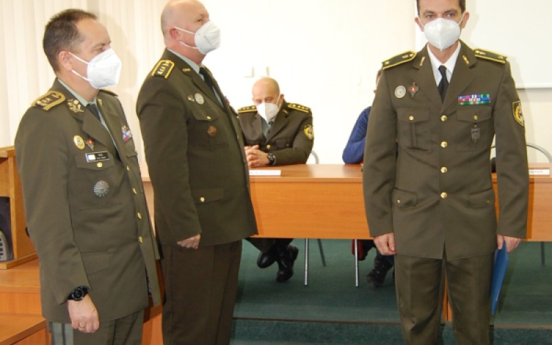 19. vyšší veliteľsko-štábny kurz bol úspešne ukončený