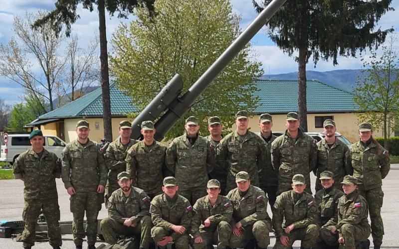 Odborná príprava delostreleckých učňov v praxi