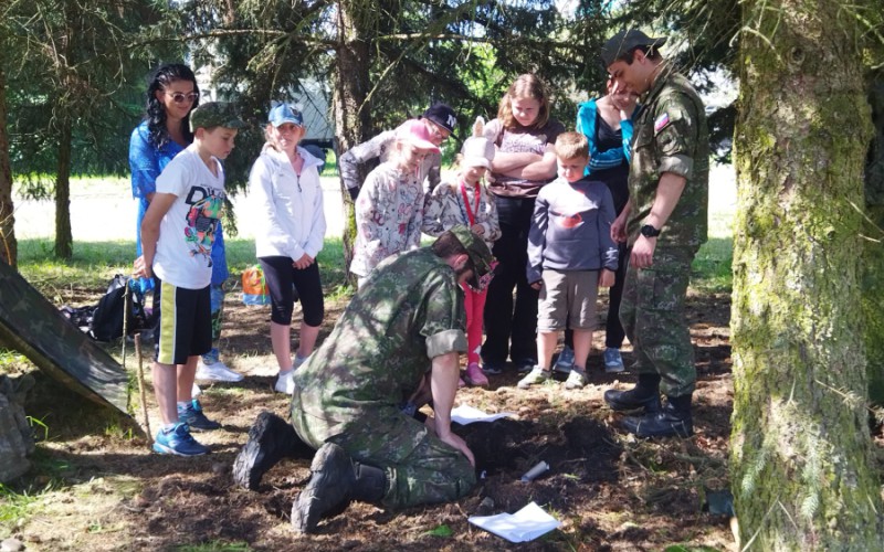 Deti ZŠ M. R. Štefánika zo Spišskej Belej navštívili AOS