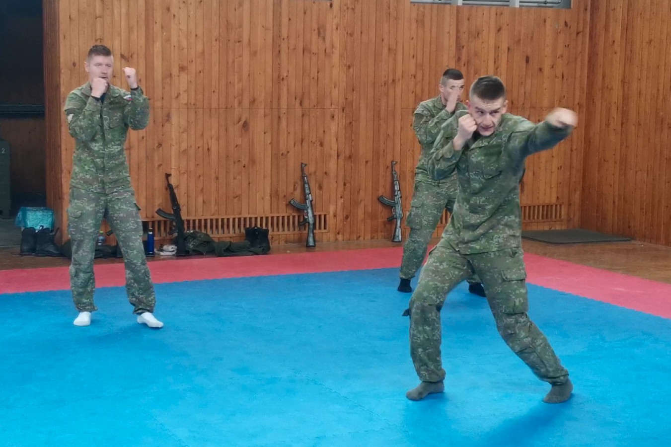 Kadeti získali 1. stupeň kurzu boja zblízka