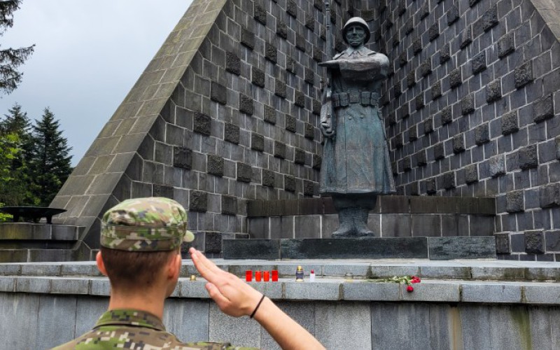 Pochod pri príležitosti víťazstva nad fašizmom