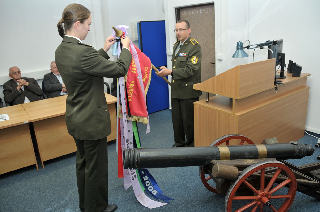 Vyradenie absolventov 5. ročníka vojenskej odbornosti G-20