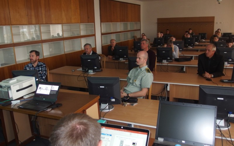 RF Seminár firmy National Instruments na Katedre elektroniky