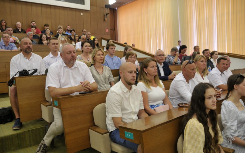 Slávnostné promócie bakalárskeho štúdia