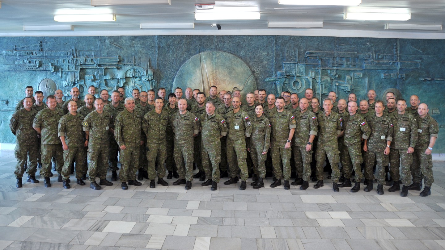 Otvoril sa 21. vyšší  veliteľsko-štábny kurz