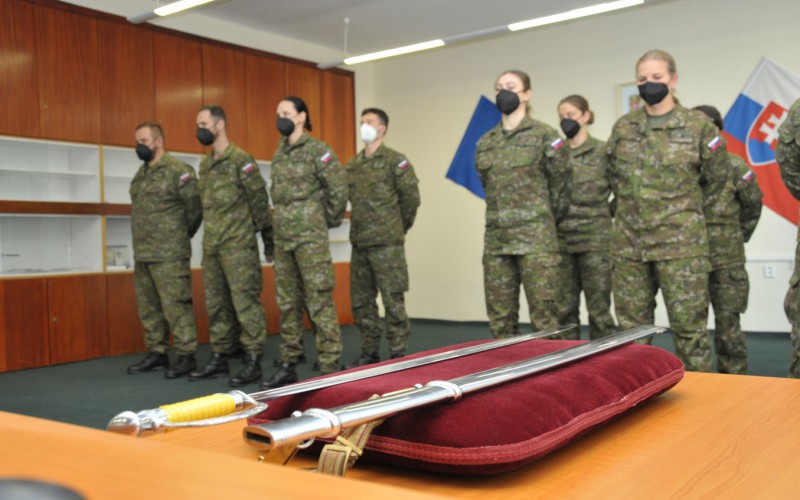 Ukončenie 26. DKAVŠ pre odbornosť vojenské zdravotníctvo