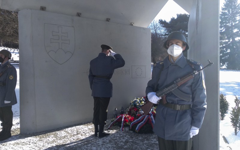 Spomienka na obete leteckého nešťastia pri obci Hejce