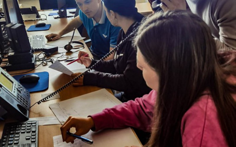 Študenti Akadémie Policajného zboru cvičili na simulačnom centre