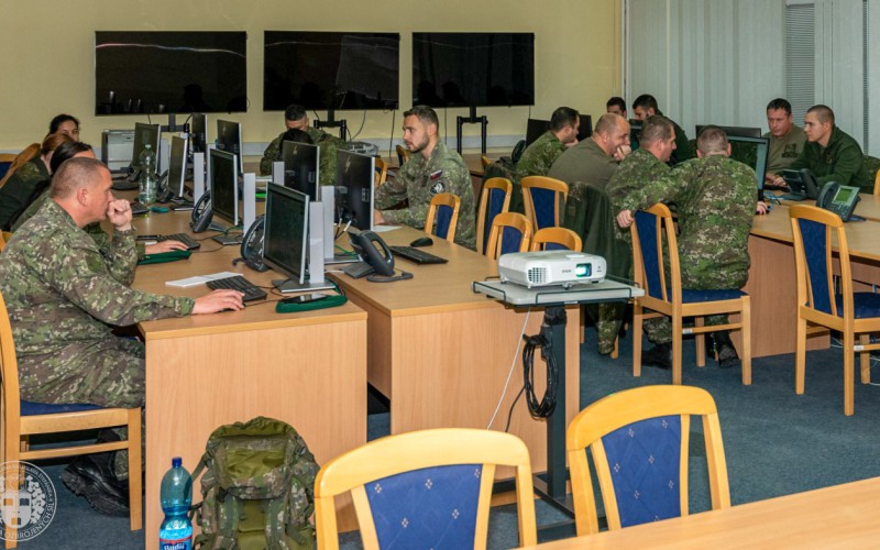 Pilotné kurzy hC2 Command