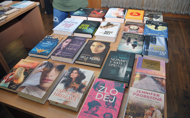 Pre-Christmas book exhibition "A gift that pleases", November 23rd 2022