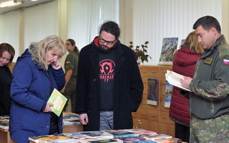 Pre-Christmas book exhibition "A gift that pleases", November 23rd 2022