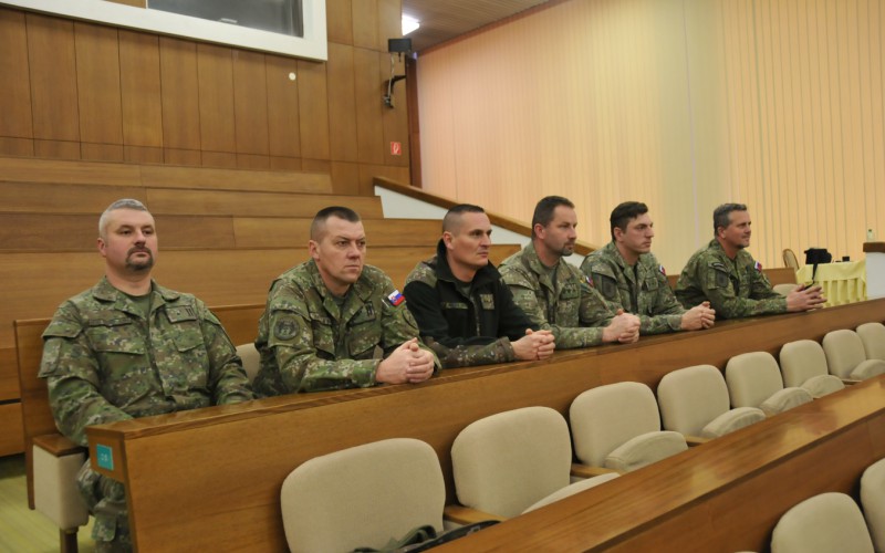 Slávnostné ukončenie 20. vyššieho veliteľsko-štábneho kurzu (20. VVŠK), 16. 12. 2022