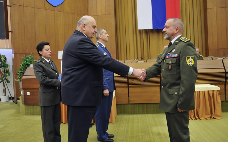 Slávnostné ukončenie 20. vyššieho veliteľsko-štábneho kurzu (20. VVŠK), 16. 12. 2022